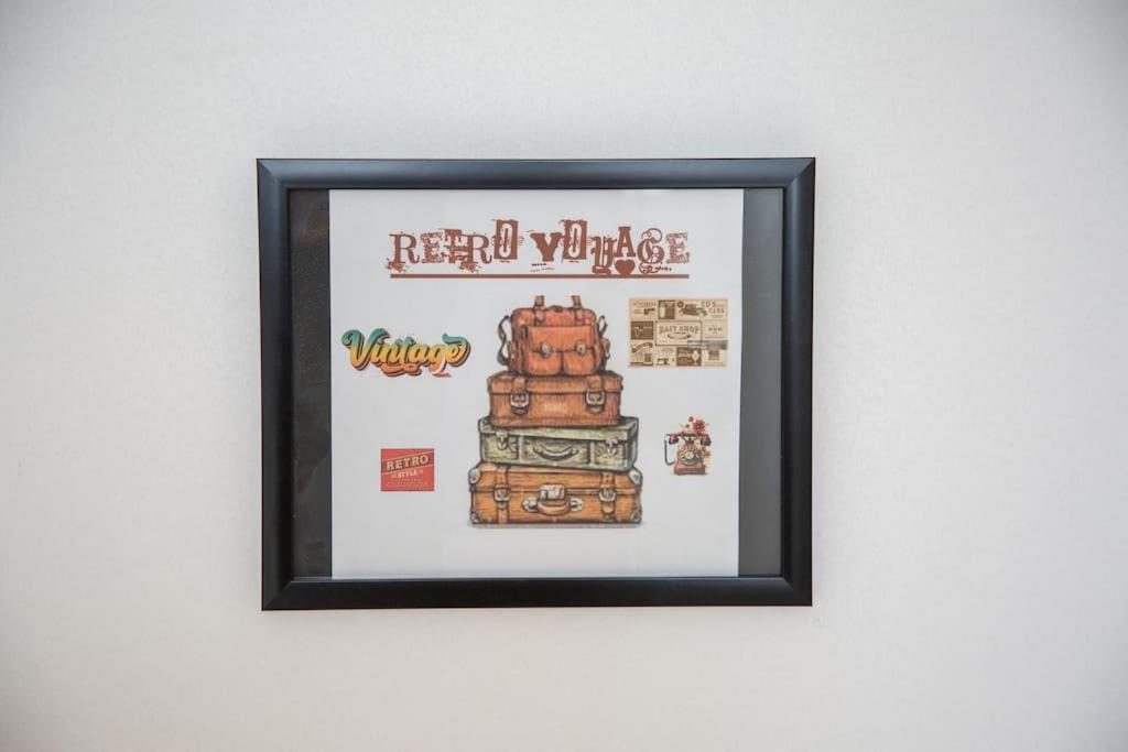 Appart Cosy Retro Voyage Avec Veranda & Piano บาญเญอ-เดอ-บีกอร์ ภายนอก รูปภาพ